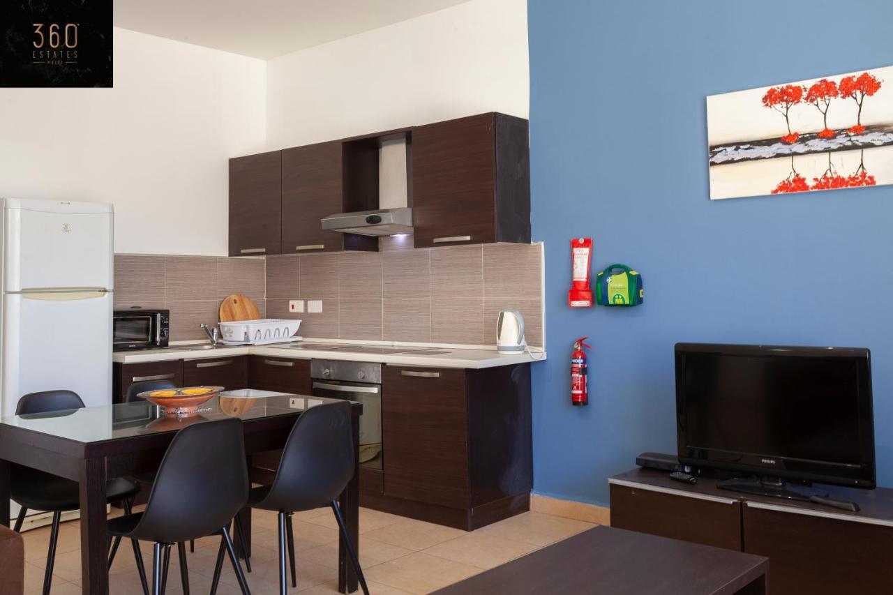 Spacious Pv Close To Clubs & Schools With Wifi By 360 Estates * San Julián