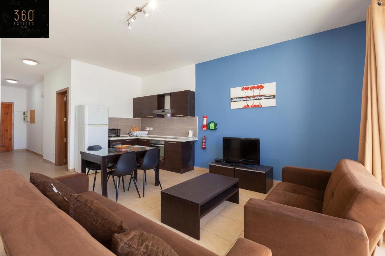 Spacious Pv Close To Clubs & Schools With Wifi By 360 Estates Apartamento San Julián