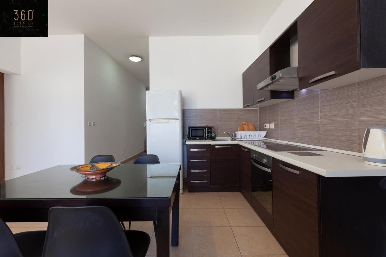 Spacious Pv Close To Clubs & Schools With Wifi By 360 Estates Apartamento