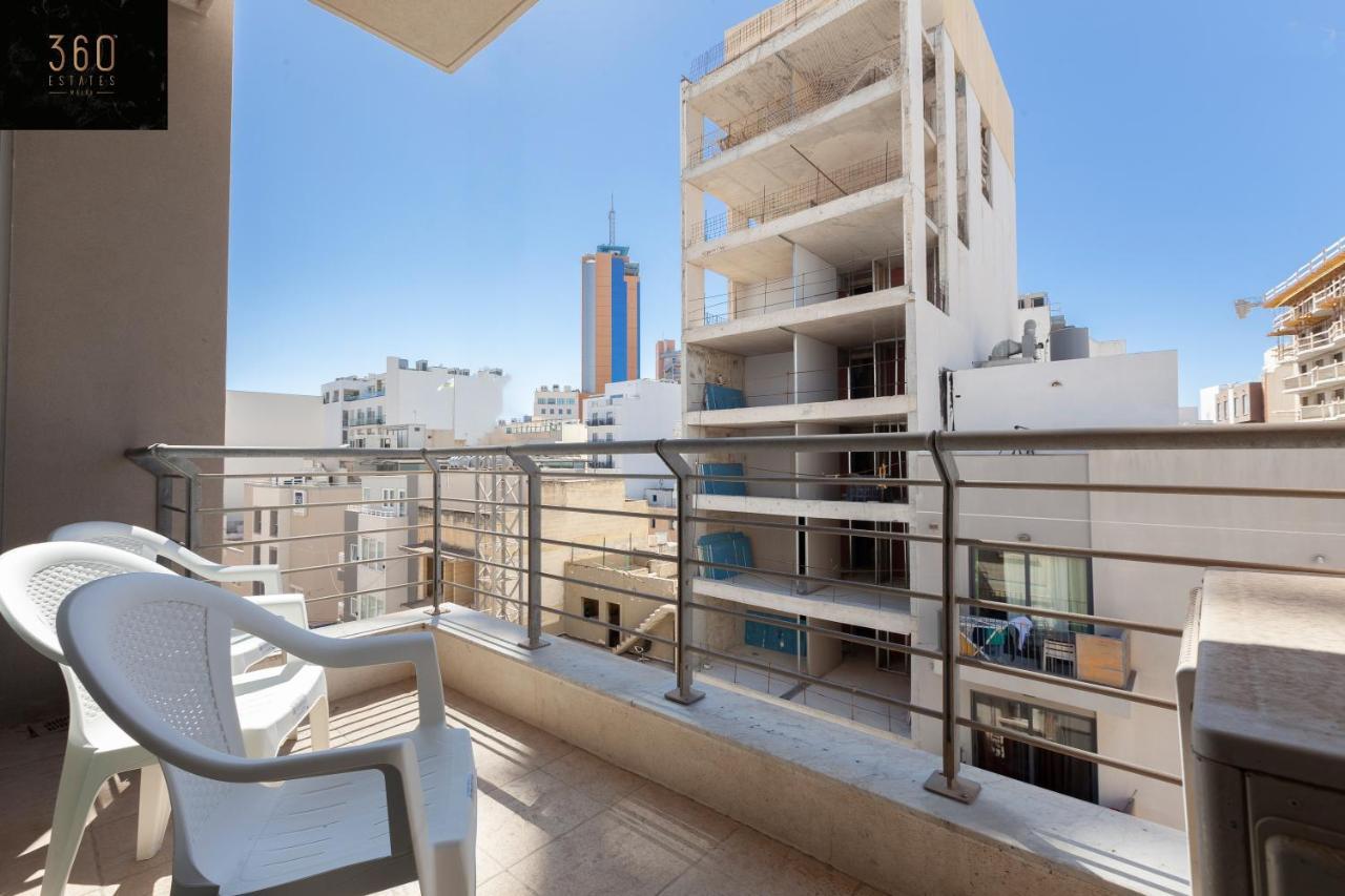 Spacious Pv Close To Clubs & Schools With Wifi By 360 Estates San Julián